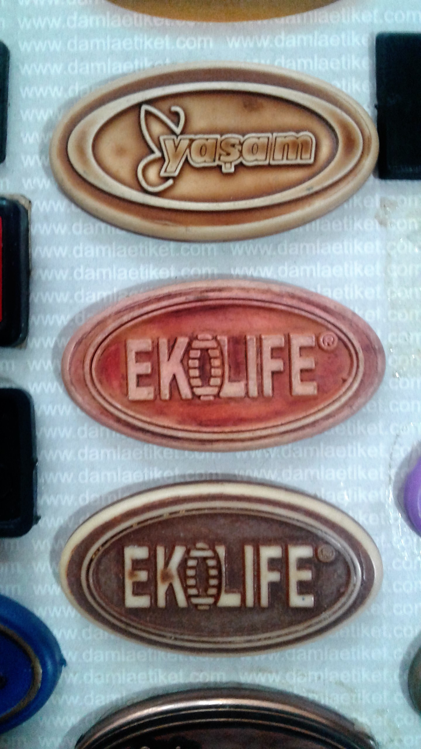 ÖZEL PLASTİK ETİKET